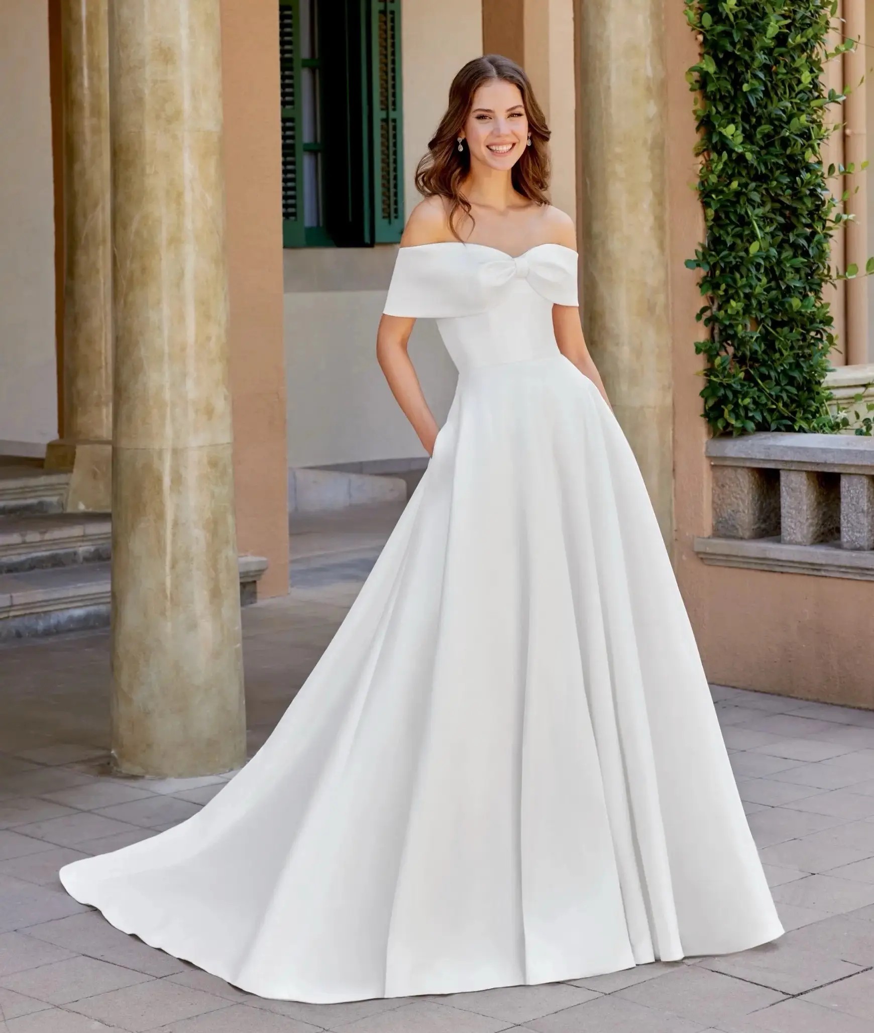 Justin Alexander Sweetheart wedding gown